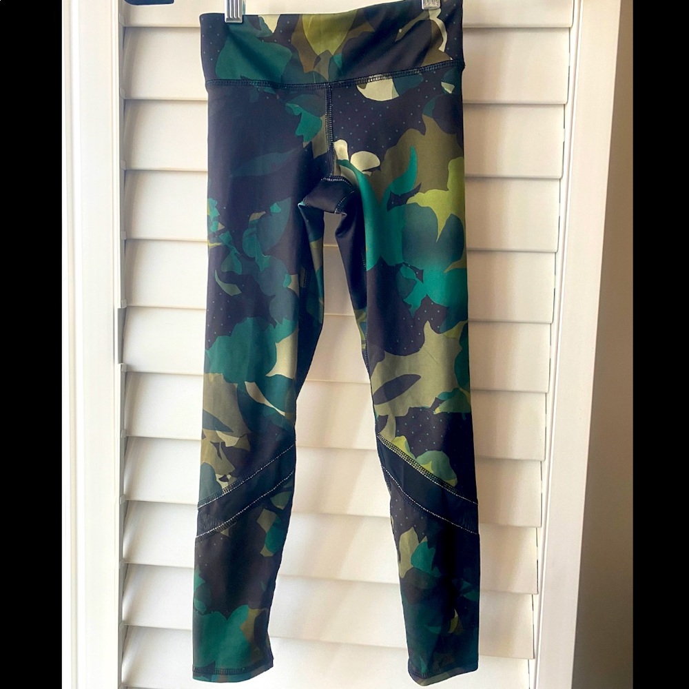Girl’s Old Navy Active pants